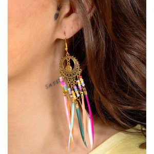 Hippie / Indianer Ohrringe Ohrhänger für Ohrlöcher mit Federn und kleinen Perlen bunt